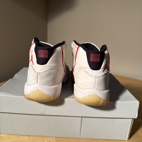Size 5.5Y 7 Women Jordan 11 Retro Platinum Tint